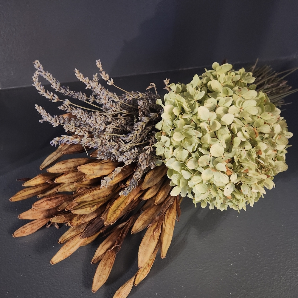 Real Aromatic Dried Flower Bouquet.